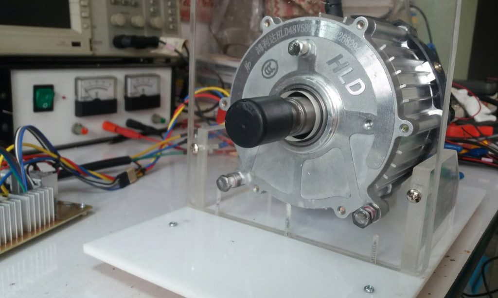 Build installation bases for BLDC motor by using acrylic sheets