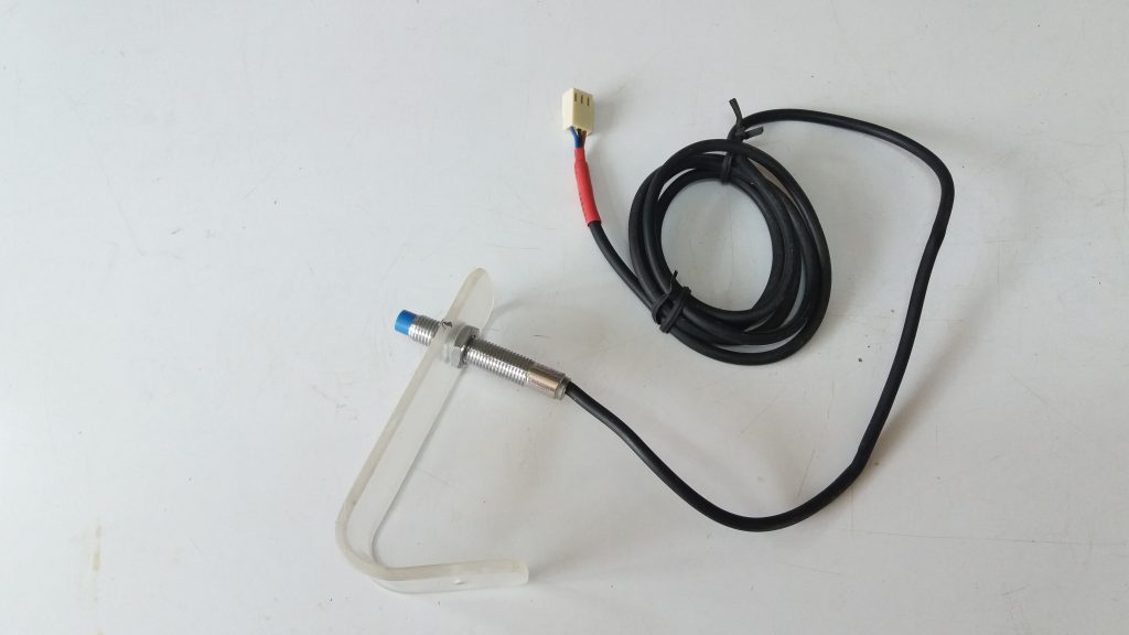Install Proximity Speed sensor for 3 Phase Induction Motor