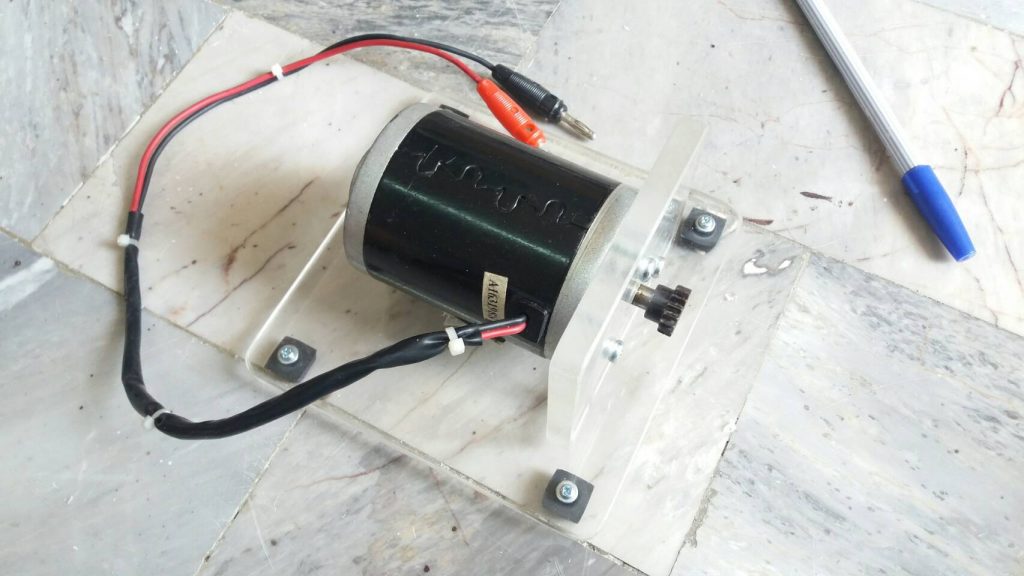 Build a DC motor mounting base for Experiment