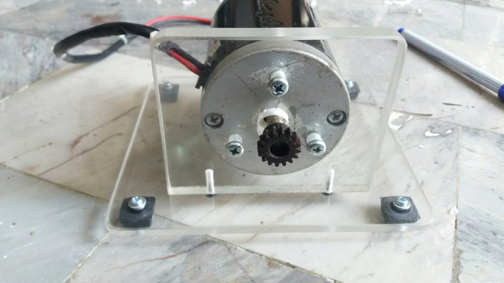 Build a DC motor mounting base for Experiment