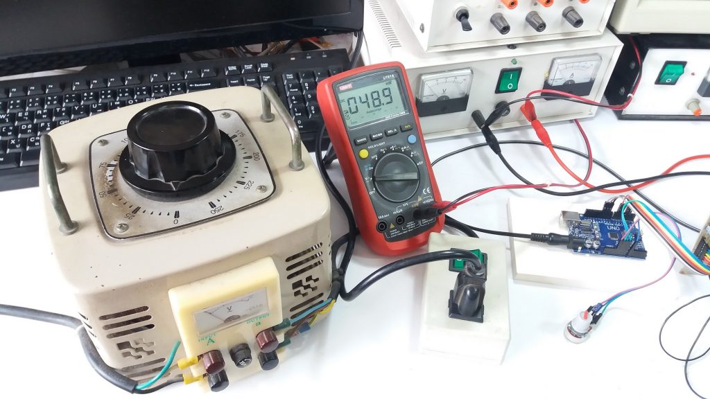 Simple VFD 3 Phase Induction Motor SinePWM using Arduino UNO