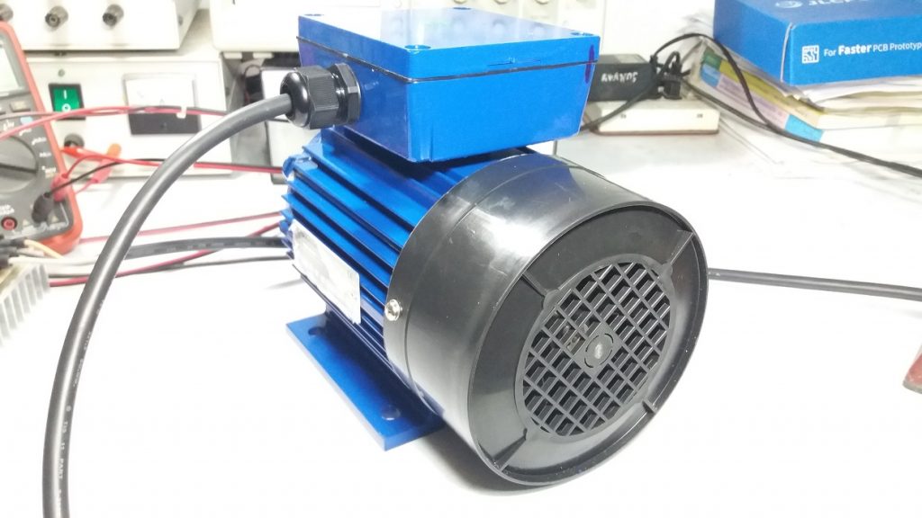 Inside and test 3 phase induction motor 2810rpm 0.5HP