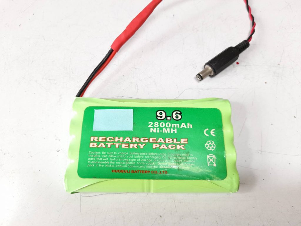 Simple Solar Charger for Ni-MH2800mAh by LM317T