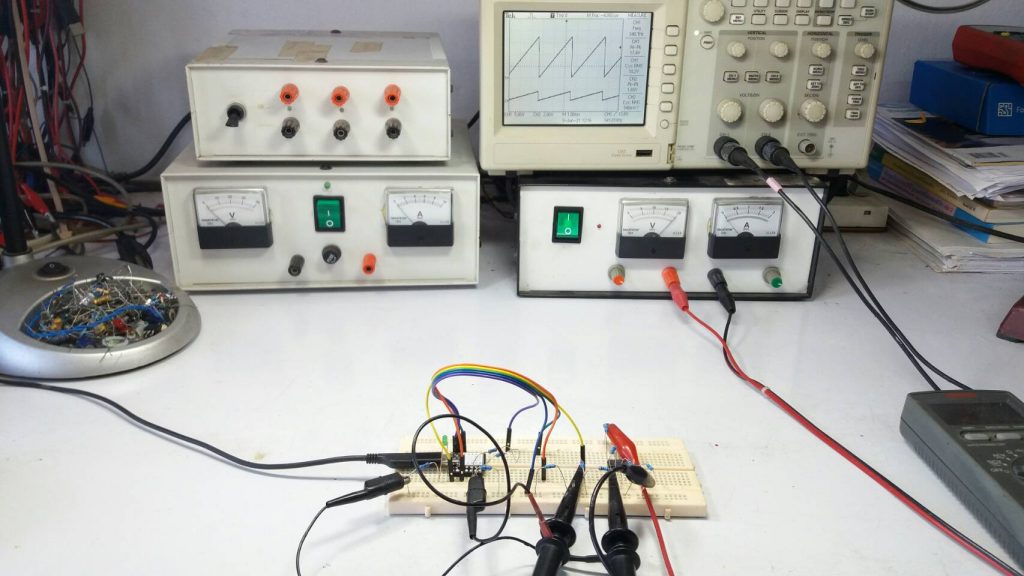 Seeeduino XIAO Microcontroller (LAB4)