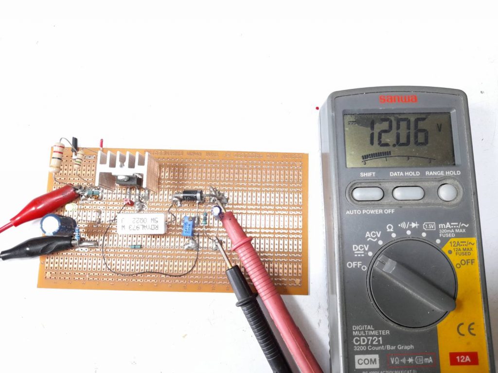 Simple Solar Charger for Ni-MH2800mAh by LM317T