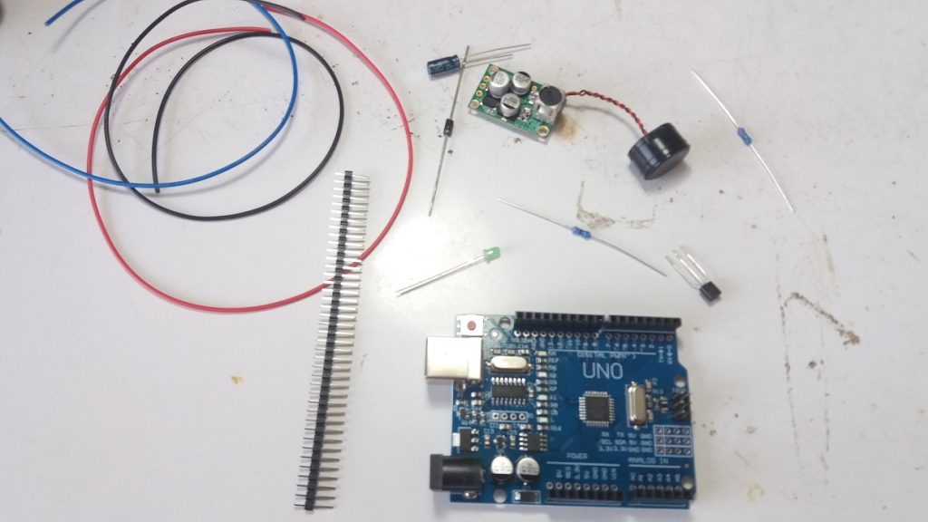 SRM400 Sonar Ranging Module Controlled by Arduino UNO