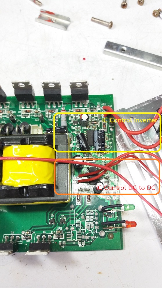 Inside Mini Inverter 12V to 220V 500W