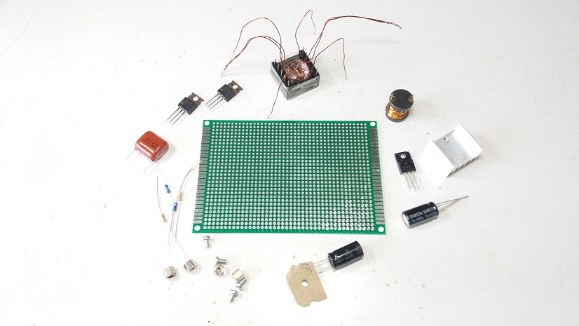 Half-Bridge Converter SMPS Using UCC3808 Controller