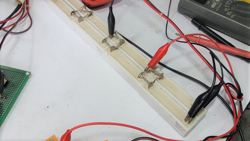 Test push-pull converter using the UCC3808 PWM Controller