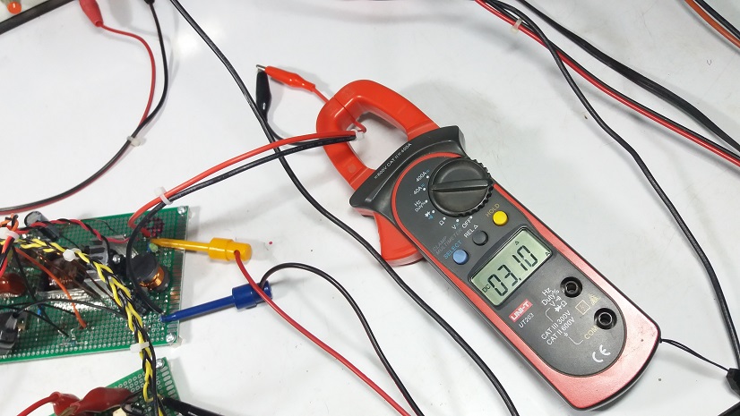 Half-Bridge Converter SMPS Using UCC3808 Controller