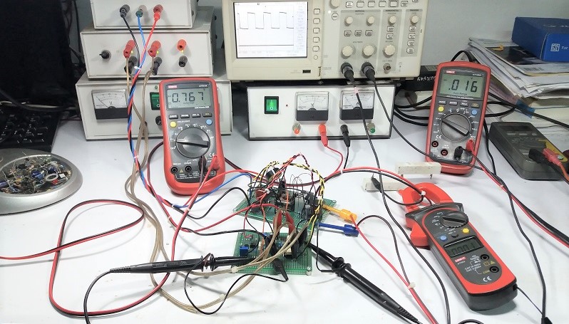 Half-Bridge Converter SMPS Using UCC3808 Controller