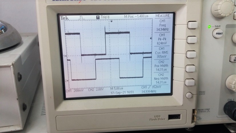 Simple and Small Phase-Shifted Full-Bridge Converter By Using Arduino UNO