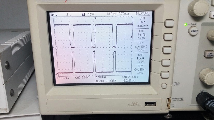 Simple Half-Bridge Topology Switching Mode Power Supply Using IR2153