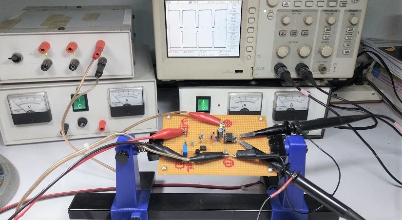 Simple Half-Bridge Topology Switching Mode Power Supply Using IR2153