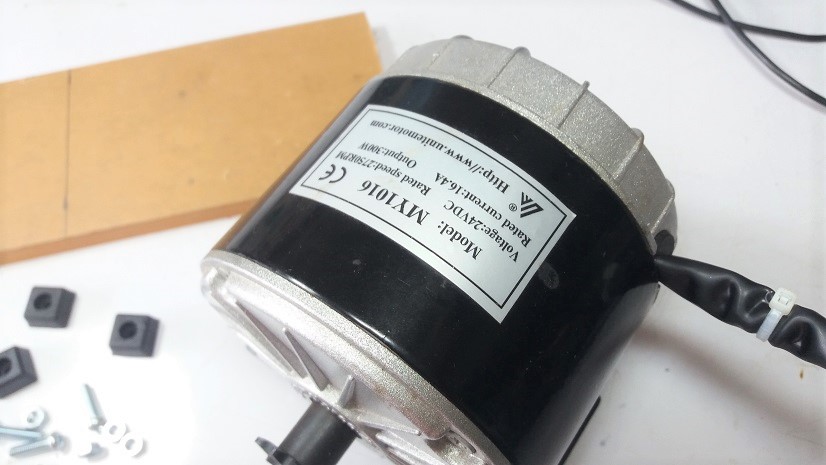 DIY a base plate DC motor 300W for use in Experiments