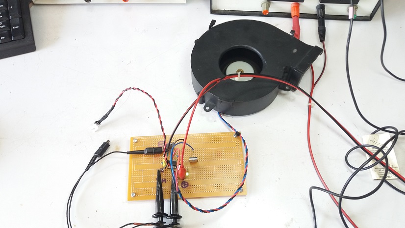 Fan Speed Control by Temperature Monitoring using Op-amp LM393