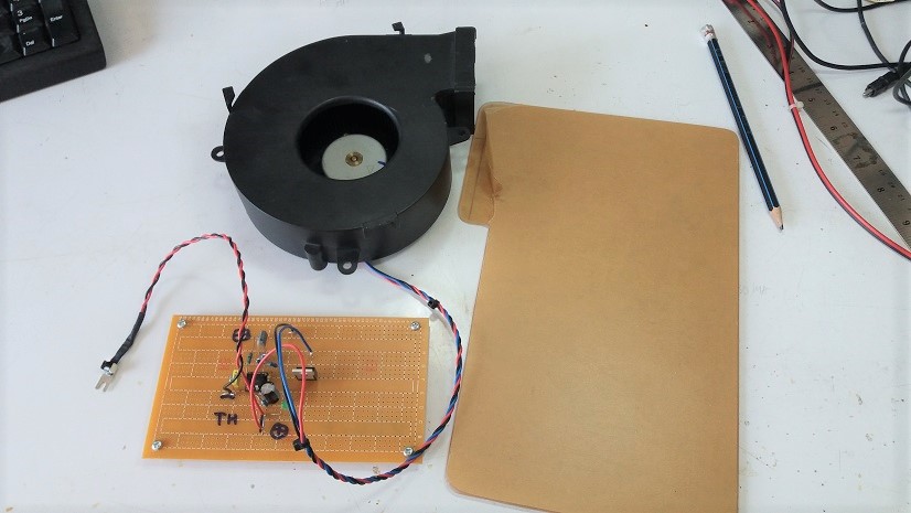 Fan Speed Control by Temperature Monitoring using Op-amp LM393