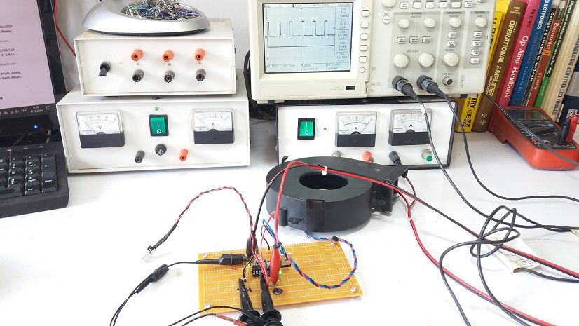 Fan Speed Control by Temperature Monitoring using Op-amp LM393