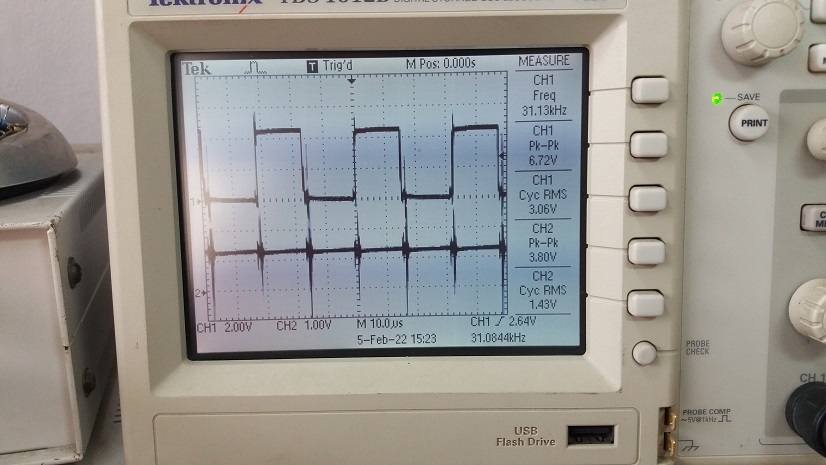 Mini Half-bridge Switching by UC3846N Current Mode PWM Controller