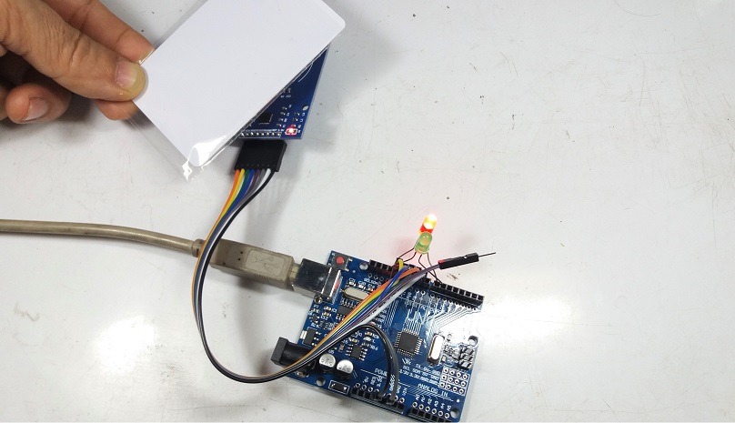 RFID-RC522 Reader Module with Arduino UNO
