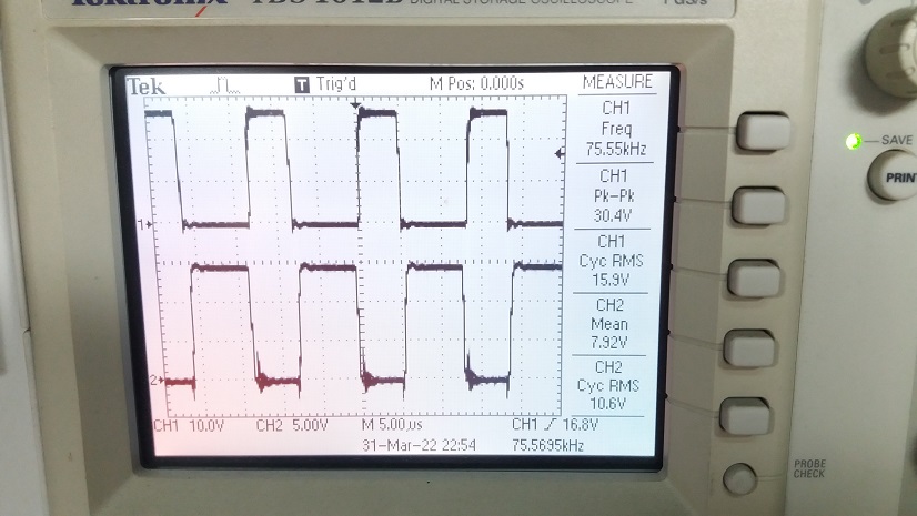 LT1339CN Analog Control DC-DC Synchronous Buck Converter Topology