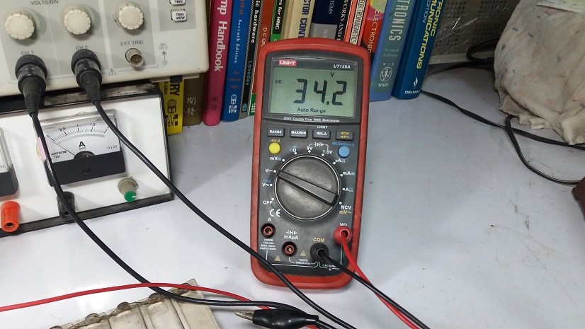 Prototype board DC-DC Synchronous Buck Converter for Maximum Power Point Tracking : MPPT