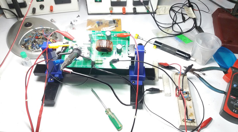 Prototype board DC-DC Synchronous Buck Converter for Maximum Power Point Tracking : MPPT