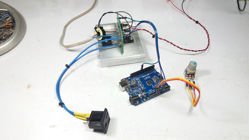 Simple PWM AC Chopper Control by Using Arduino UNO