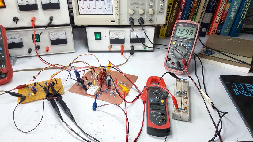 Op-amp LM393 Control DC-DC Synchronous Buck Converter