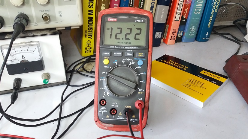 Two-Phase Buck Converter Based on Arduino UNO