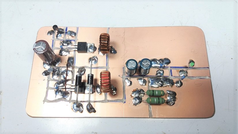 Dual-Phase Buck Converter by using SG3524 Controller