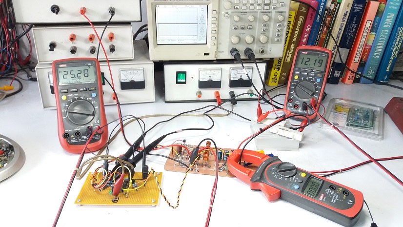 Dual-Phase Buck Converter by using SG3524 Controller