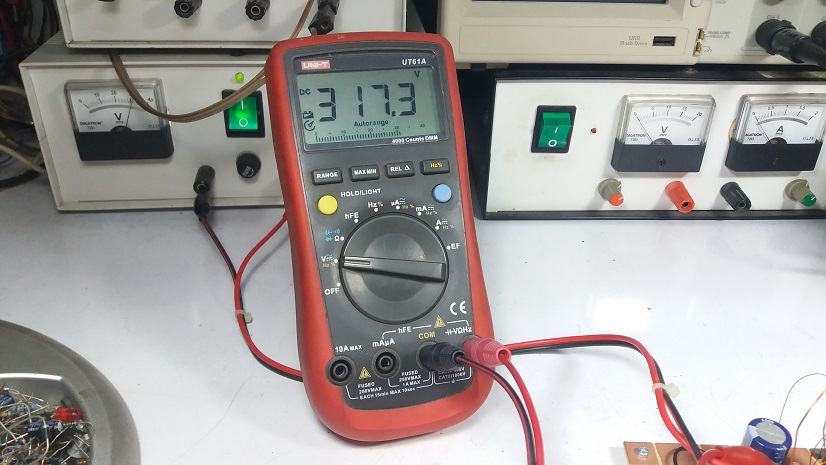 Prototype Self-Oscillating Flyback Converter SMPS