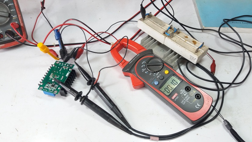 Adjustable Voltage DC to DC Buck Converter By Using XL4016