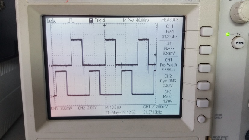 L293D Output Stage for DC-DC Two-Phase Buck Converter