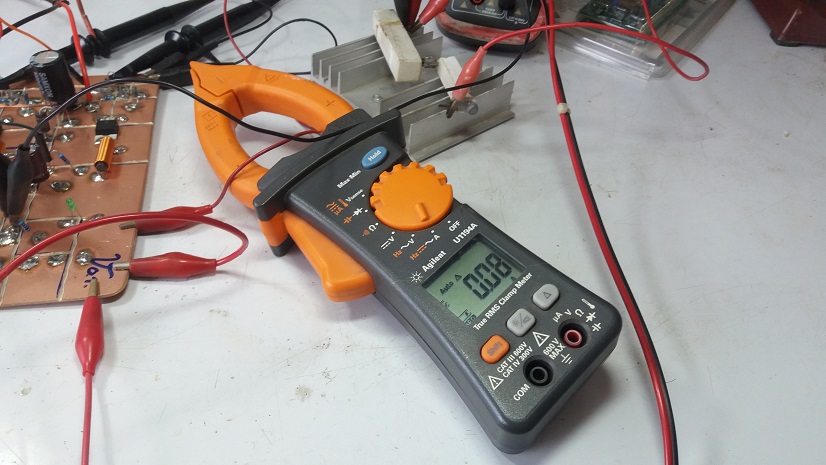 Basic Current-sharing By using Voltage-Controlled Current Sources for DC-DC Converters