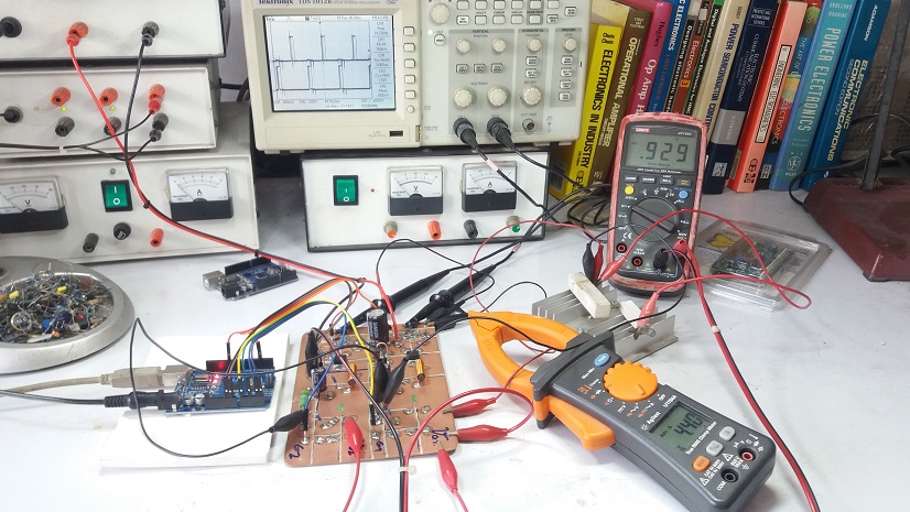 Basic Current-sharing By using Voltage-Controlled Current Sources for DC-DC Converters