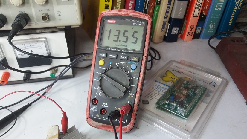 Basic Current-sharing By using Voltage-Controlled Current Sources for DC-DC Converters