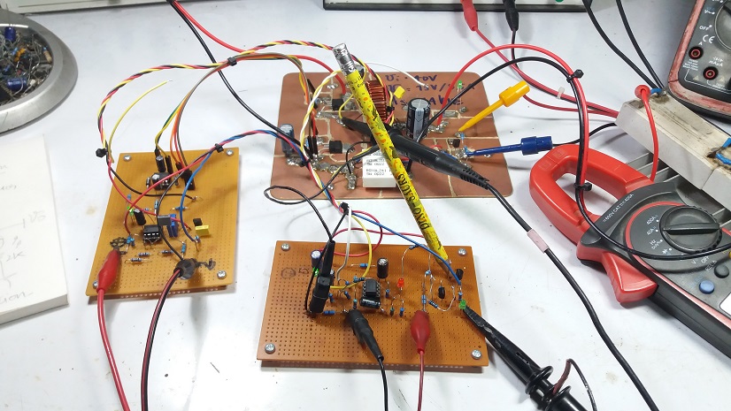 Simple Lossless Inductor Current Sensing for DC-DC Converters