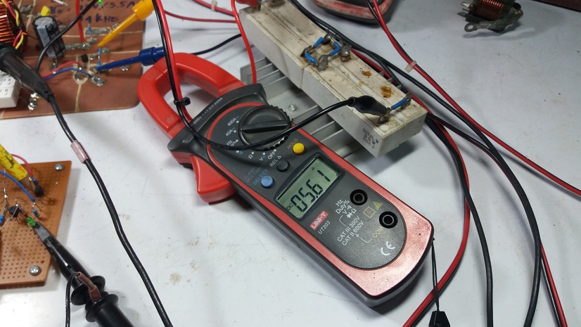 Simple Lossless Inductor Current Sensing for DC-DC Converters