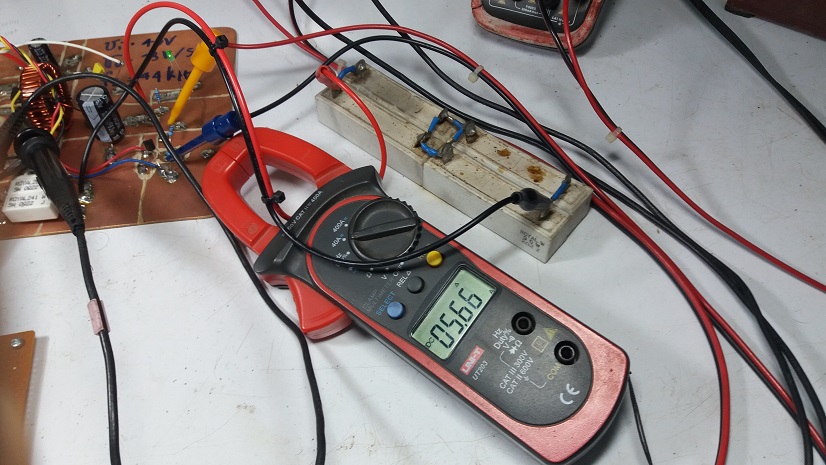 Simple Lossless Inductor Current Sensing for DC-DC Converters 