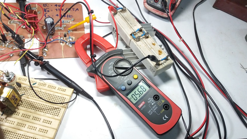 Simple Lossless Inductor Current Sensing for DC-DC Converters