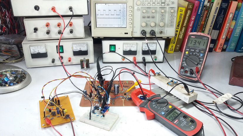 Simple Lossless Inductor Current Sensing for DC-DC Converters