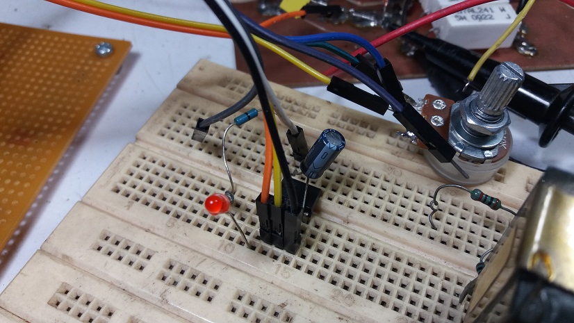 Simple Lossless Inductor Current Sensing for DC-DC Converters