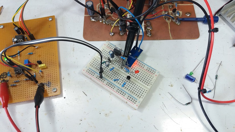 Simple Lossless Inductor Current Sensing for DC-DC Converters