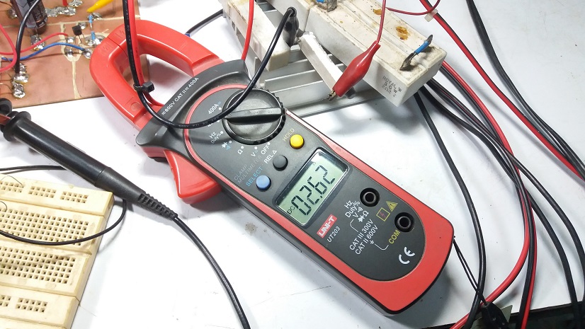 Simple Lossless Inductor Current Sensing for DC-DC Converters