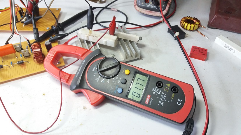 Experimental DC-DC Boost Converter using Flying Capacitor Topology