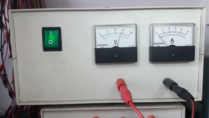 Experimental DC-DC Boost Converter using Flying Capacitor Topology 