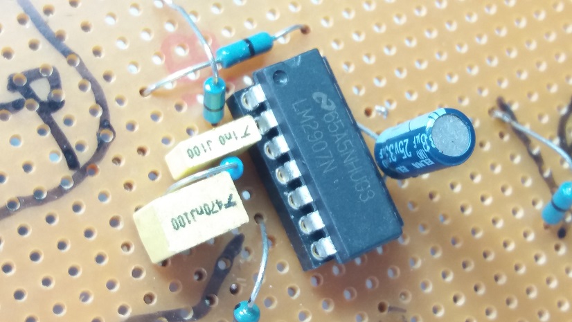 LM2907 Frequency-to-Voltage Converter