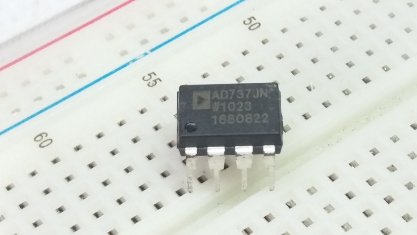 True RMS-to-DC Converter by using AD737